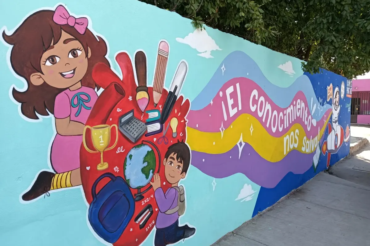 El trasfondo de este mural va más allá de la estética: forma parte de una estrategia que busca fortalecer la cohesión social, la autoestima y la cultura de paz desde las escuelas. | Imágenes de Francisco Castro