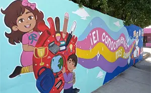 “El conocimiento nos salva”: un mural que impulsa esperanza y unidad en Loma de Rodriguera