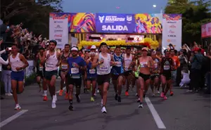 Con éxito se realiza el Gran Maratón Mazatlán 2025