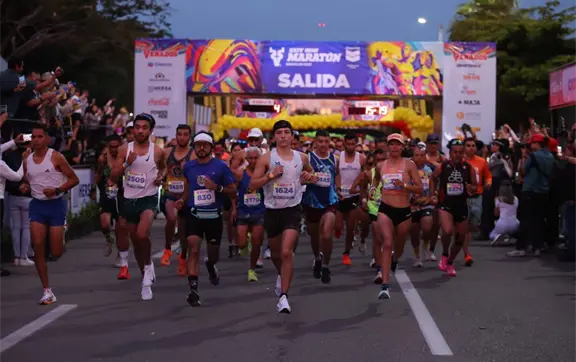 Con éxito se realiza el Gran Maratón Mazatlán 2025