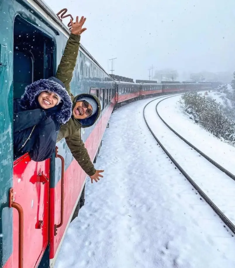Lleva ropa abrigada si deseas disfrutar del paisaje invernal en el Tren Chepe. Foto: cortesía.