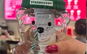 ¿Cuánto cuesta el vaso de oso de Starbucks?