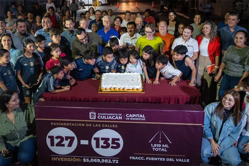 Entregan nuevas calles en Francisco I. Madero y Fuentes del Valle con inversión de 14 millones de pesos. Foto: Ayuntamiento de Culiacán.