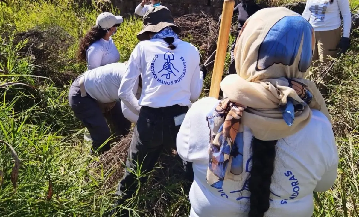 Manos Buscadoras compartió el doloroso momento en que encontraron los restos de personas desaparecidas en un predio.