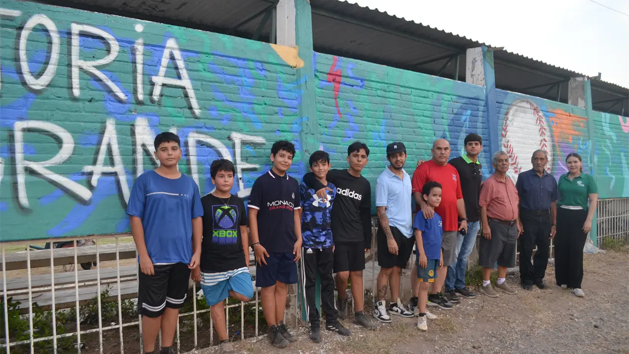 Cuando el arte une: la Díez de Mayo estrena mural que celebra identidad, deporte y paz. Foto: Juan Madrigal