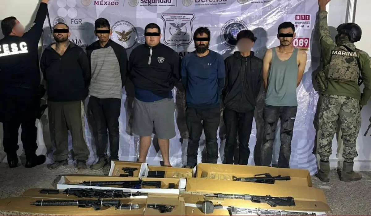 Los agresores fueron detenidos con armas y municiones. Foto: Especial