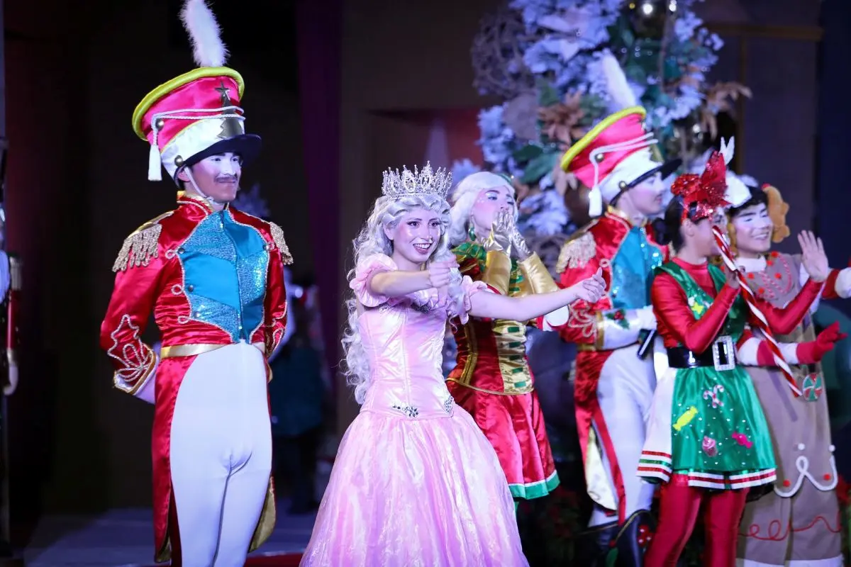 Ya comenzó el Festival de la Villa Navideña de León 2025. Foto: Cortesía