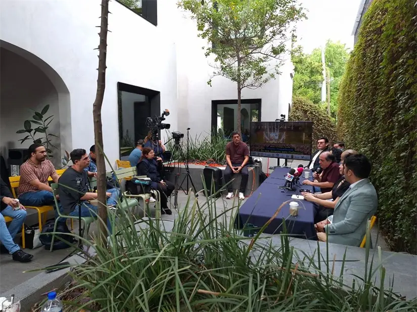 Jóvenes universitarios celebran la oportunidad de mostrar su talento en un encuentro musical que busca reflejar la unidad de Culiacán.