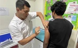 ¡A protegerse ante el cambio de temperatura! IMSS Bienestar Urías mantiene vacunación invernal