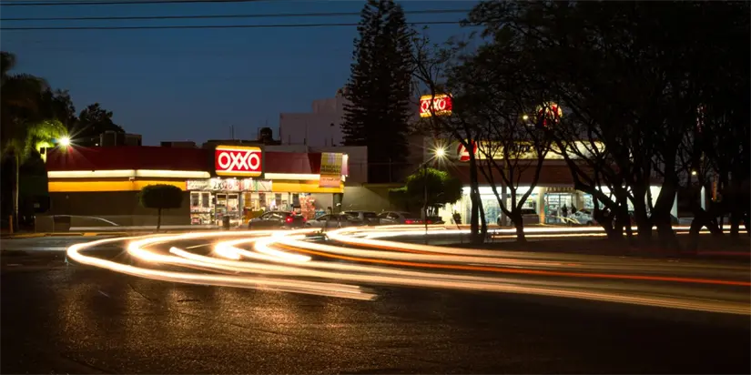 Se podrán hacer hasta pagos de tarjeta de crédito Banorte en OXXO. Foto: Unsplash. 