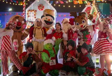 "La Navidad nos une": Verbena Popular 2025 inicia con alegría y unión familiar en Culiacán