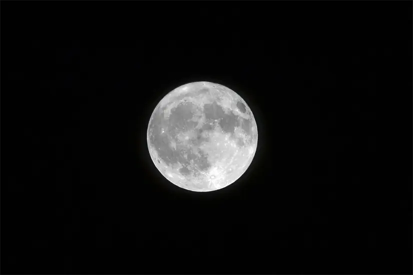 Disfruta de este gran espectáculo lunar. Foto: Freepik. 