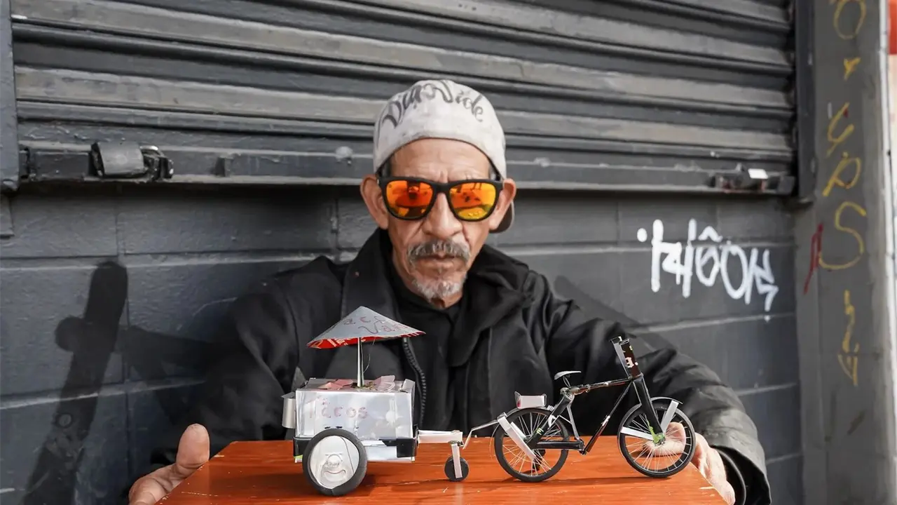 Juan Carlos se puede encontrar en las calles de la ciudad fronteriza. Foto: Border Zoom