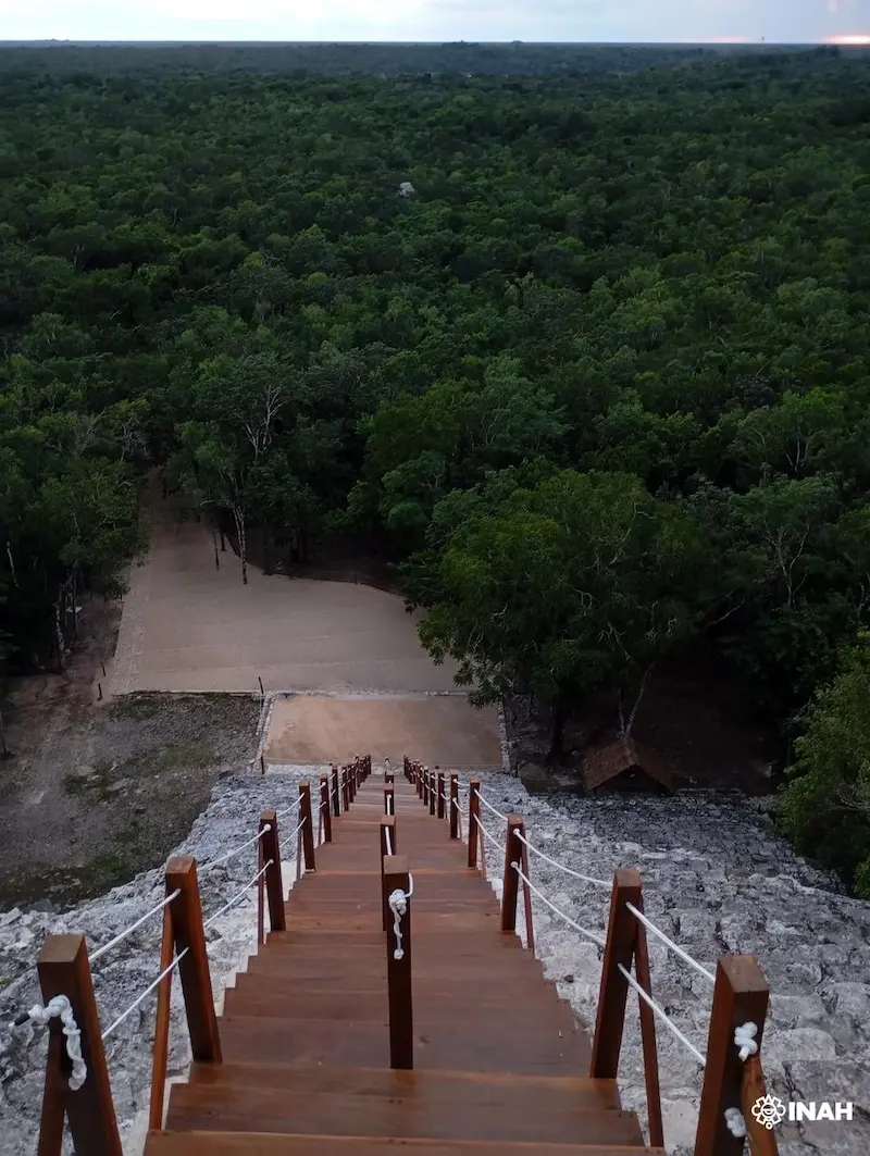 La nueva escalinata del Nohoch Mul en la Zona Arqueológica de Cobá. Foto: Cortesía.