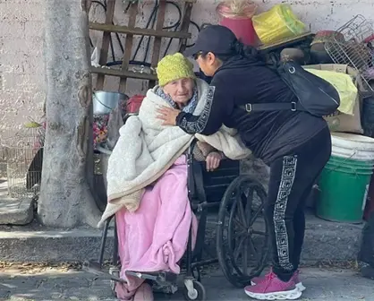 Abuelita de 103 años desalojada en Tehuacán, Puebla, recibe apoyo para recuperar su hogar