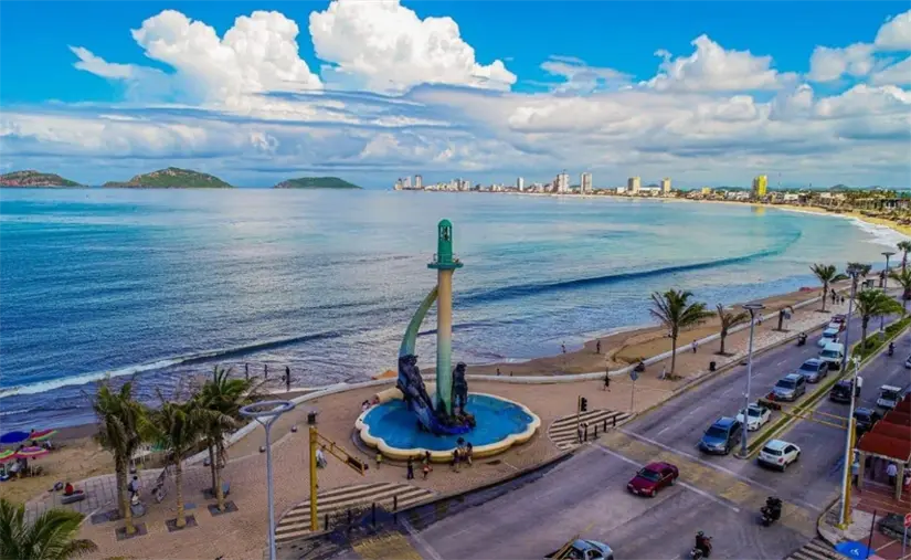 Mazatlán, Sinaloa, en la costa del Pacífico, es un ejemplo de lugares donde predomina el ambiente cálido en invierno. Foto: Cortesía