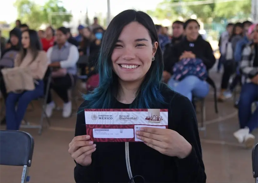 Revisa que cumplas con los requisitos necesarios para poder ser parte de Jóvenes Construyendo el Futuro. Foto: Cortesía.