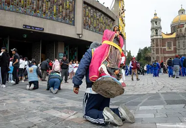 ¿Por qué las personas camina de rodillas en la Basílica de Guadalupe?