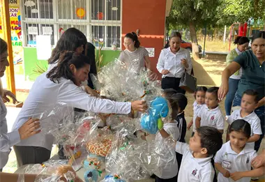 Un regalo de esperanza en Navidad: "Abrazo Mágico" llega al Preescolar SEPyC Pradera Dorada en Mazatlán
