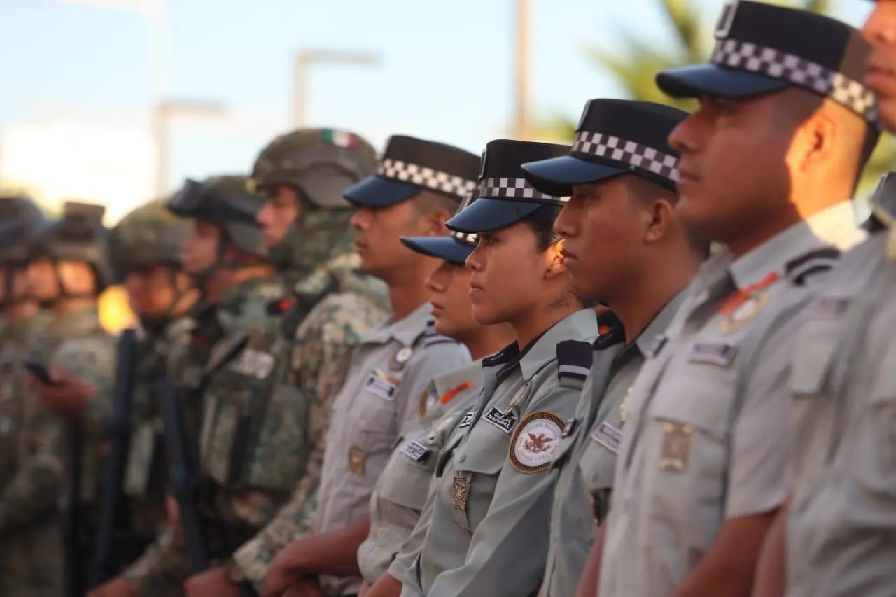A partir de este miércoles más de 2 mil elementos de corporaciones policíacas, Ejército, Marina, Guardia Nacional y cuerpos de auxilio participan en el Operativo Guadalipe Reyes en Mazatlán