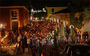 El Pueblo Mágico de Cosalá brilla con la Fiesta de las Velas y su fervor guadalupano