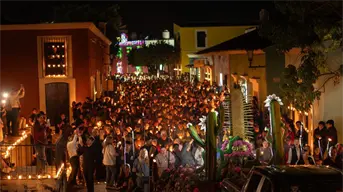 El Pueblo Mágico de Cosalá brilla con la Fiesta de las Velas y su fervor guadalupano