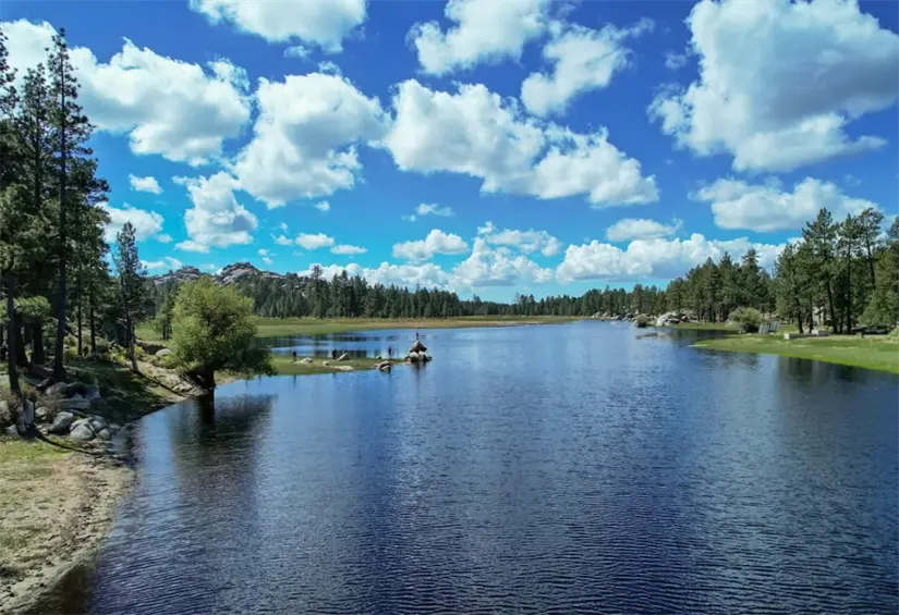 Laguna Hanson. Foto: cortesía.