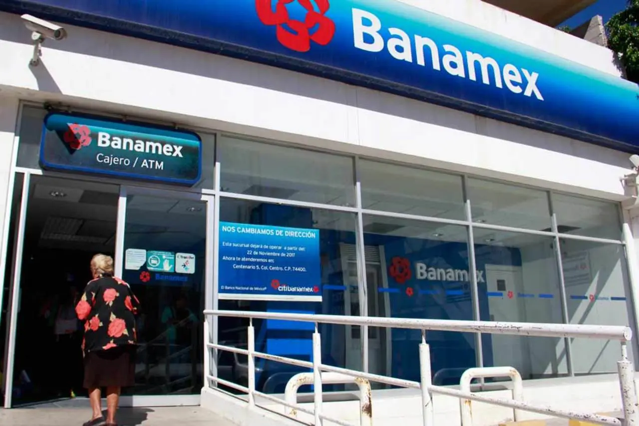 Banamex tiene 13.6 millones de clientes de banca de consumo. Foto: Cortesía