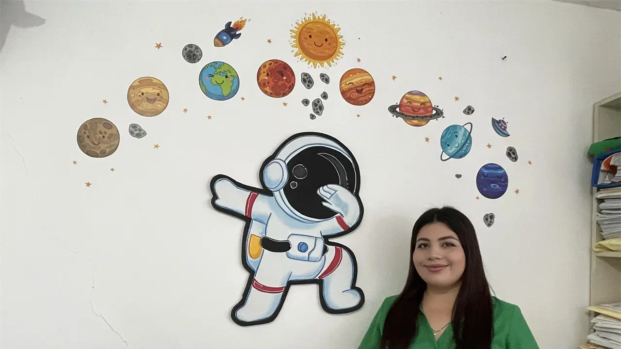Laura Osuna, coordinadora del programa Ciencia bajo las Estrellas, busca llevar los talleres de astronomía a todas las primarias de Sinaloa para despertar en los estudiantes el interés científico