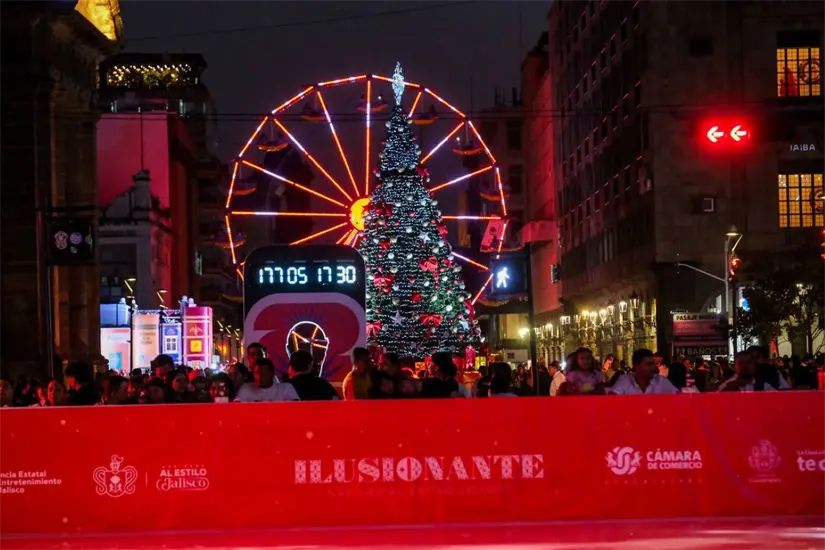 Rueda de la fortuna sin costo en Guadalajara. Foto: Cortesía