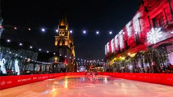 Ya abrió la pista de hielo y la rueda de la fortuna gratuita en Guadalajara; horarios