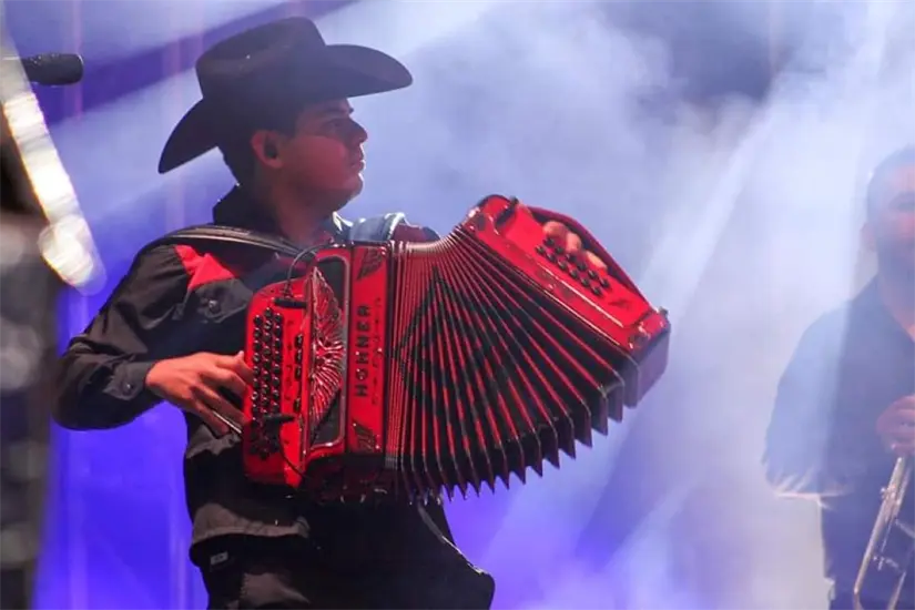 Carrera de Alfredo Olivas. Foto: Cortesía