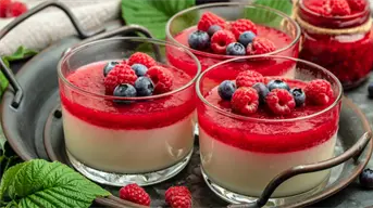 Panna cotta de horchata: el postre elegante y fácil que triunfa en Navidad