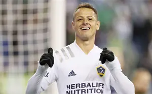 ¿De cuánto es la fortuna de Javier “Chicharito” Hernández? Este es el patrimonio del futbolista