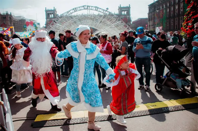 Conoce cuándo estará llegando el Desfile Navideño Ruso 2025 en CDMX. Foto: Cortesía.