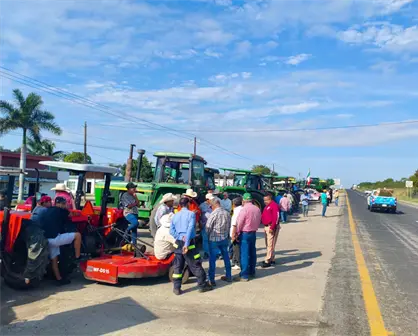 Los bloqueos de carreteras son una vil agresi&oacute;n a las personas