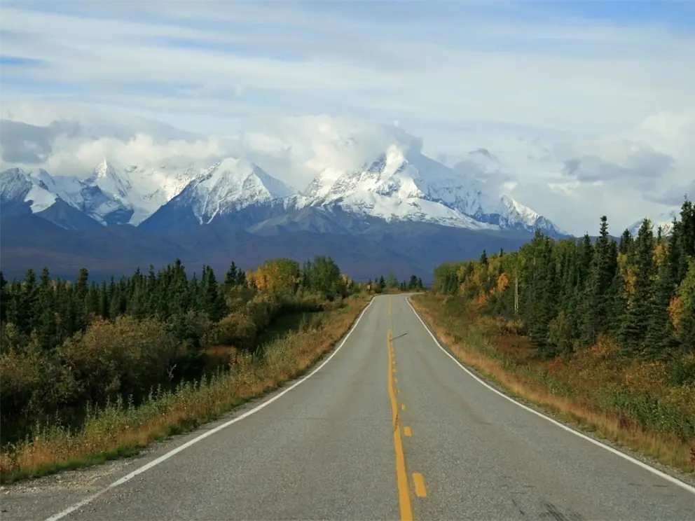 &iquest;Pasi&oacute;n por los caminos? Descubre las carreteras m&aacute;s seguras y peligrosas de Estados Unidos
