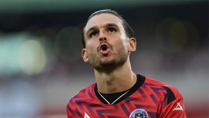 El colombiano no ocultó su entusiasmo por el reto que implica competir en una liga con un estilo de juego diferente. Foto: Cortesía