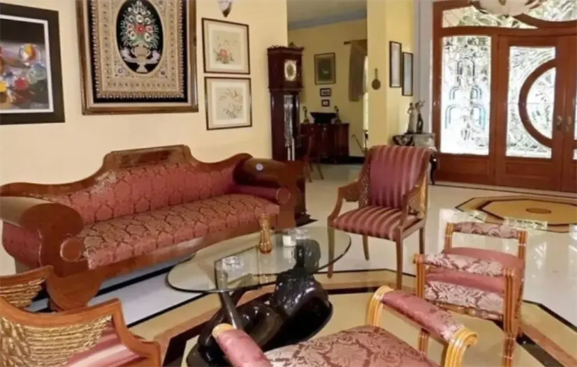 La mansión se encuentra ubicada en una de las colonias más exclusivas del sur de CDMX. Foto: Cortesía. 