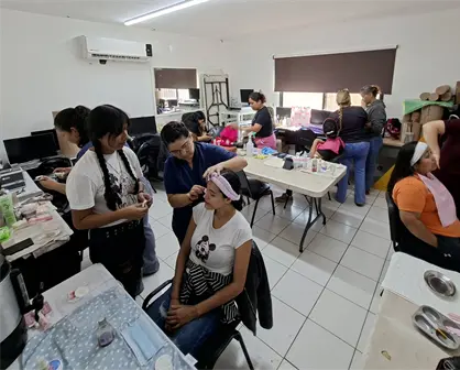 Entre brochas y sue&ntilde;os: mujeres descubren su fuerza a trav&eacute;s del maquillaje en el CESAVVI 5 de Febrero en Culiac&aacute;n