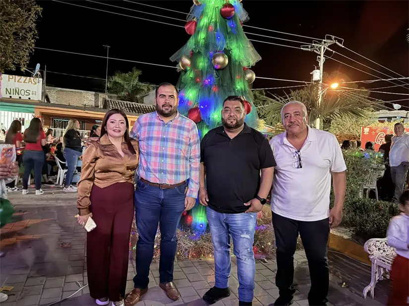 Familias celebran la magia de la Navidad en Estación Dimas y Piaxtla de Abajo con alegría y esperanza
