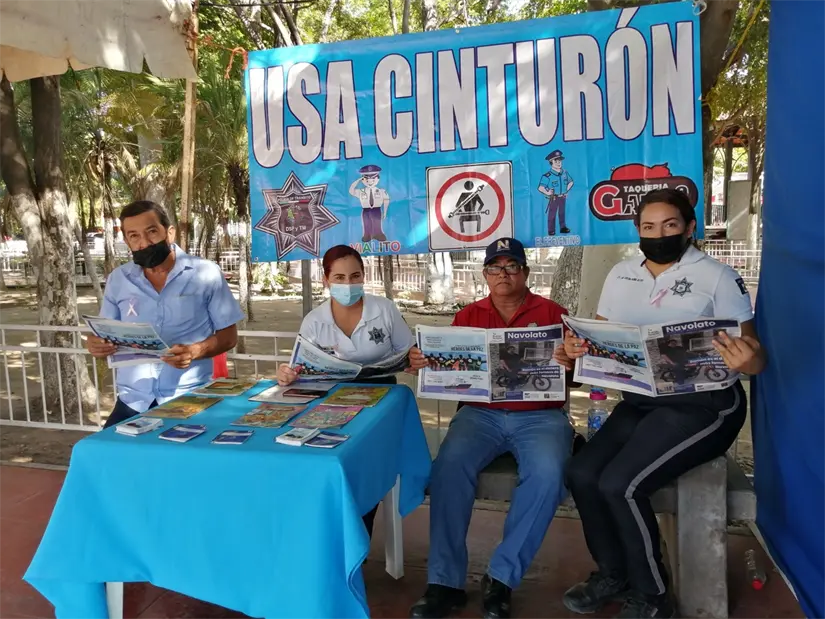 En Navolato cada mes se hace la entrega de la edición de Tus Buenas Noticias Navolato, la que es recibida con gozo entre los navolatenses.