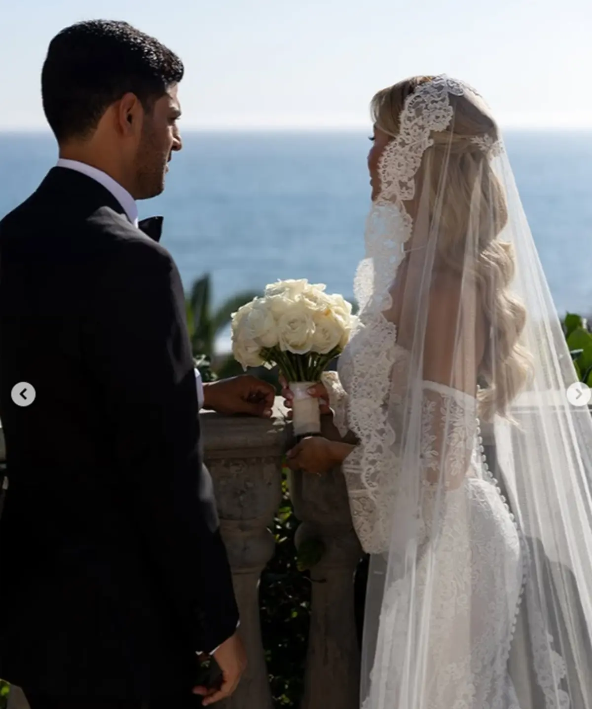 Carlos Vela y su esposa Saioa Cañibano celebran siete años de amor con una boda de ensueño en California