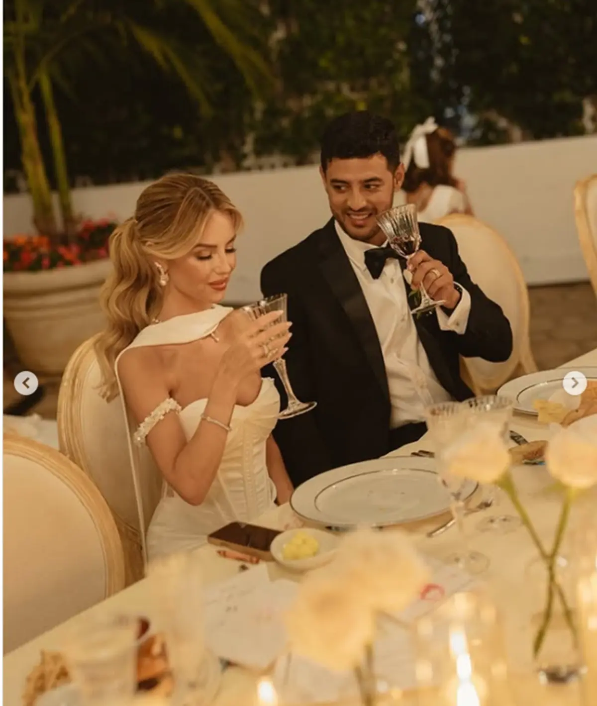 Carlos Vela y su esposa Saioa Cañibano celebran siete años de amor con una boda de ensueño en California