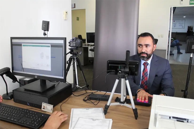 Documentos para solicitar la CURP Biométrica. Foto: Cortesía