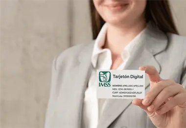 &iquest;C&oacute;mo sacar el tarjet&oacute;n del IMSS en l&iacute;nea?; requisitos y paso a paso