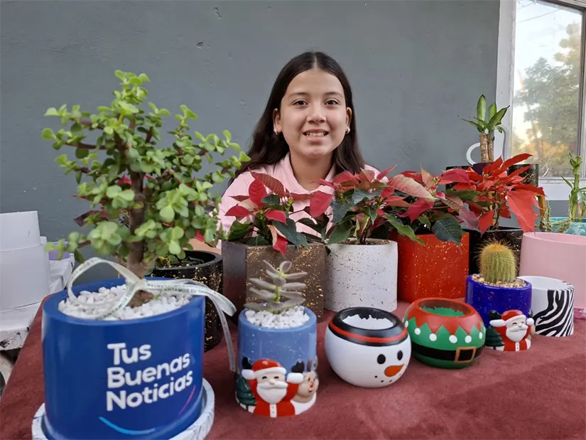 Cada maceta decorada por Camila es una muestra de su talento y del amor que pone en cada detalle. Foto: Juan Madrigal