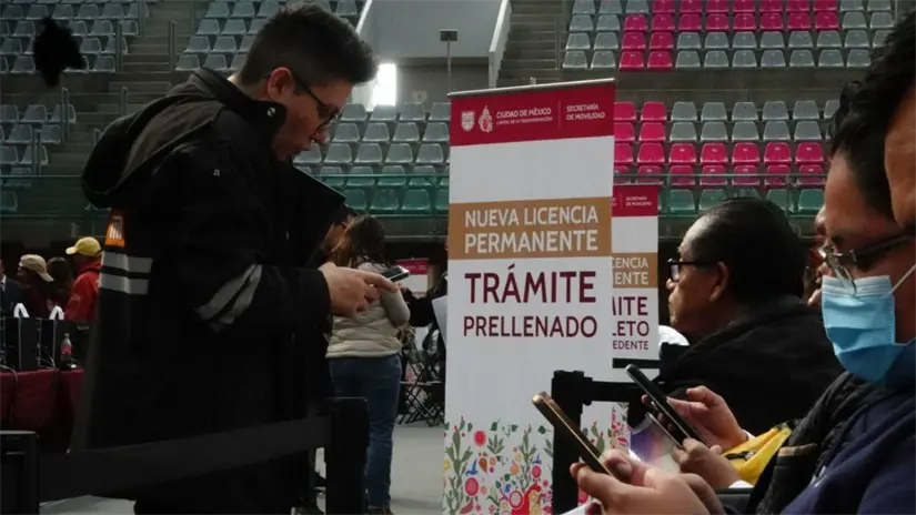 El nuevo horario contempla 12 horas de servicios para el tramite. Foto: Cortesía.