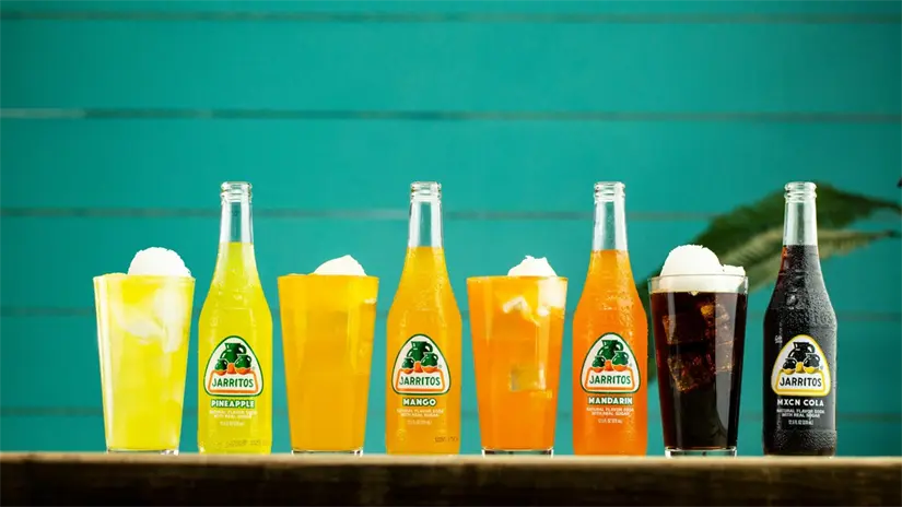 Actualmente, Jarritos pertenece a la Embotelladora Mexicana. Foto: Unsplash. 