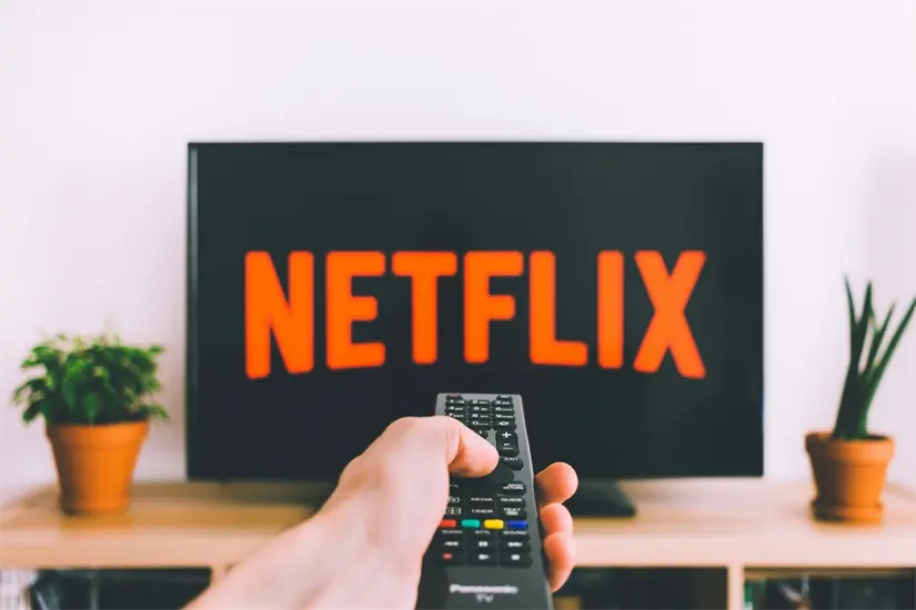 Descubre qué películas y series ya no estarán disponibles en Netflix. Foto: Unsplash.
